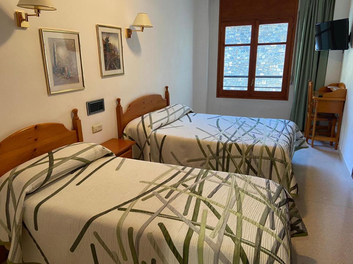 Hotel Puitavaca Рибера-де-Кардос Экстерьер фото